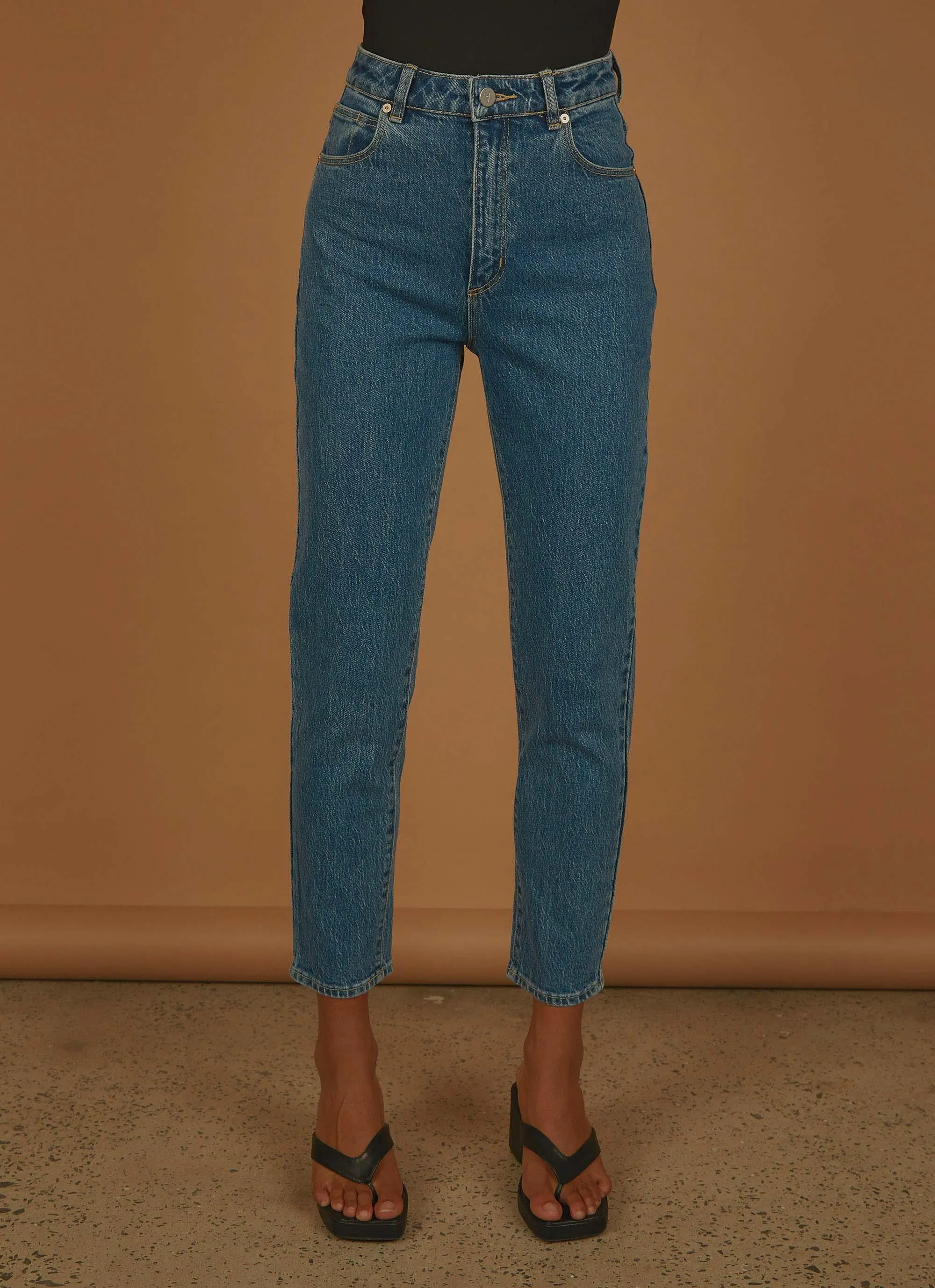 A 94 High Slim Jean - Chantell Organic