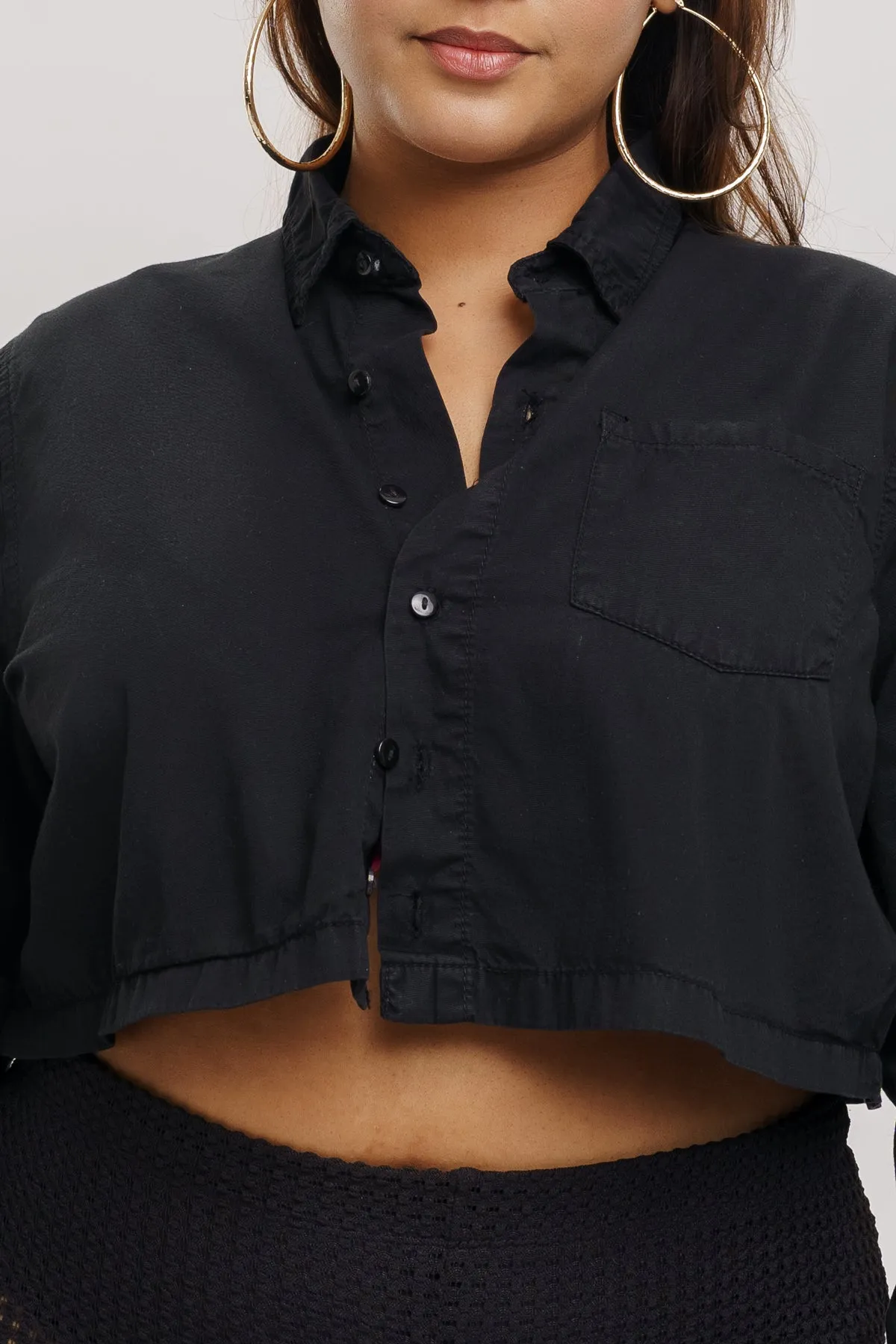 Black Full Sleeve Crop Top