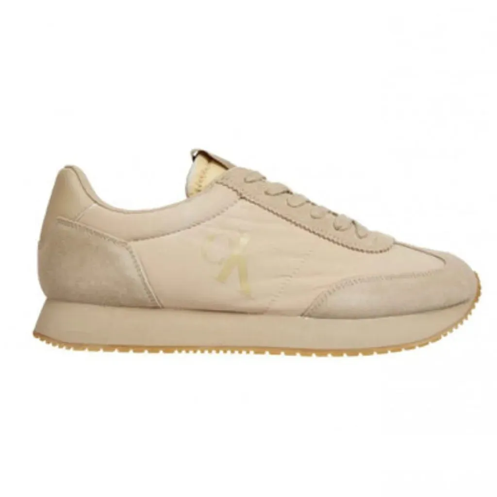 Calvin Klein Jeans Retro Runner Vintage Tongue Trainer YM0YM00671-BEG