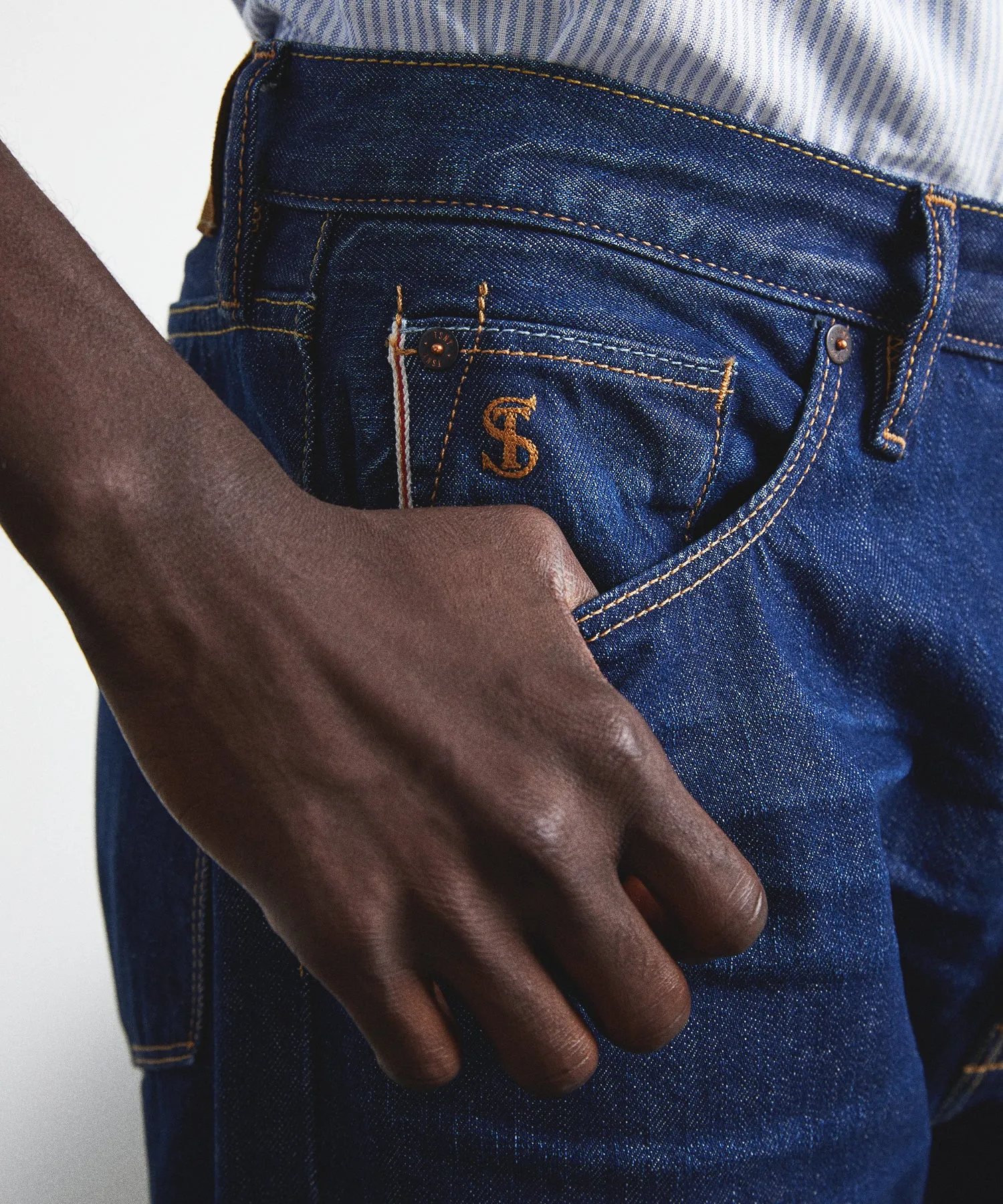 Classic Fit Selvedge Jean in Creased Medium Wash