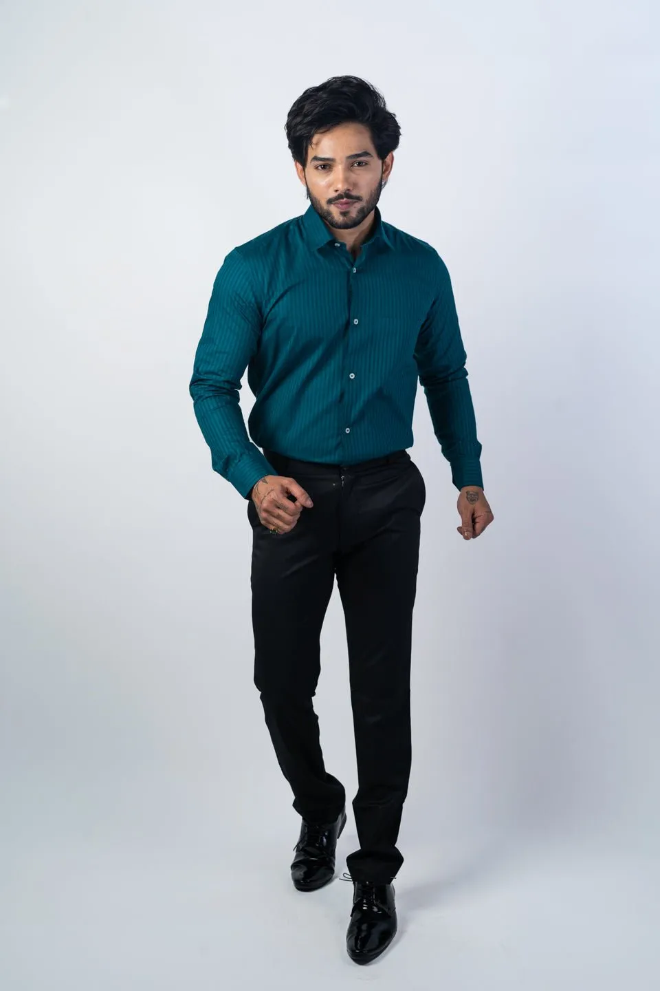 Peacock Color vertical Cotton stripe Shirt For Men