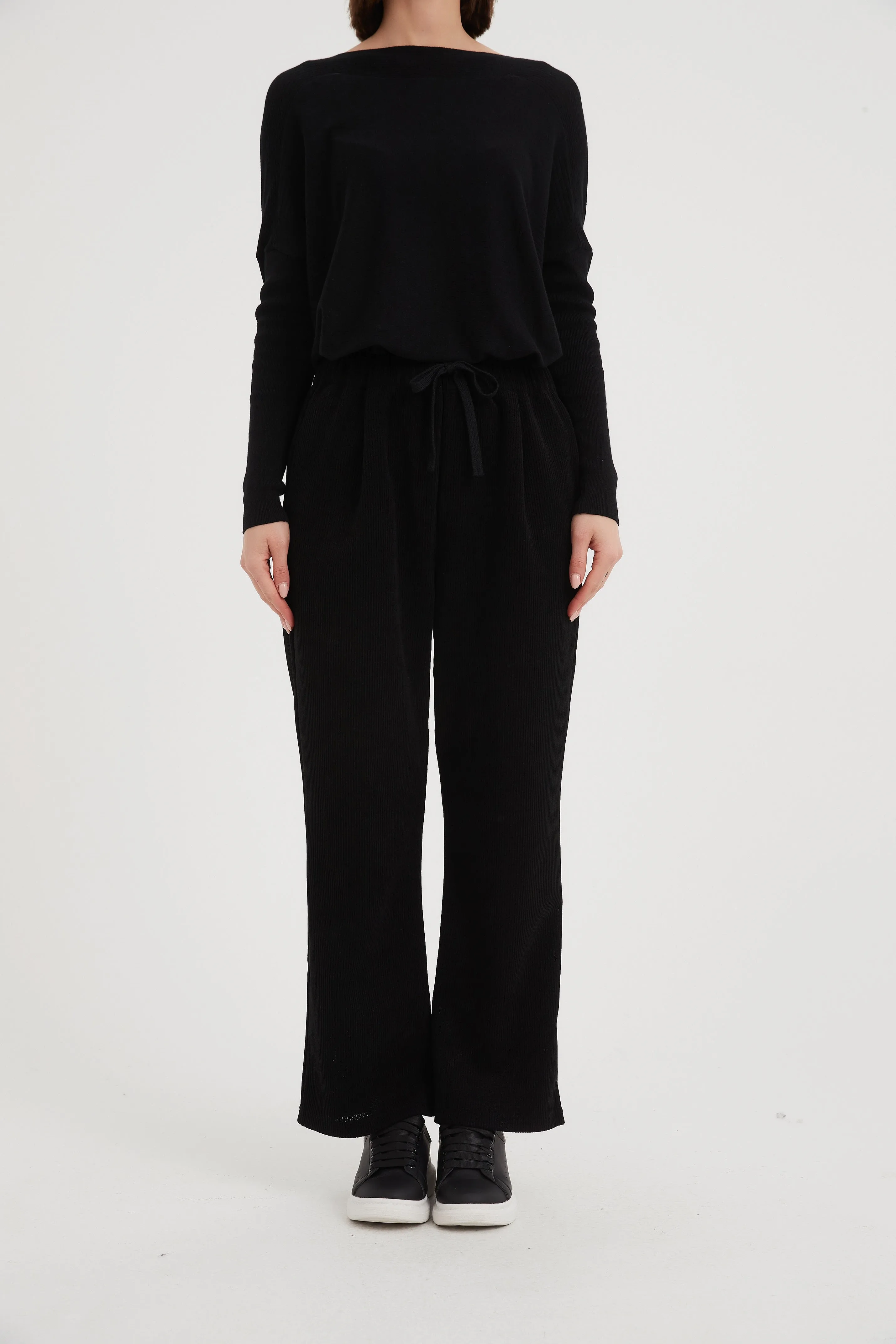 Tirelli Black Straight-Leg Stretch Corduroy Pants for Women