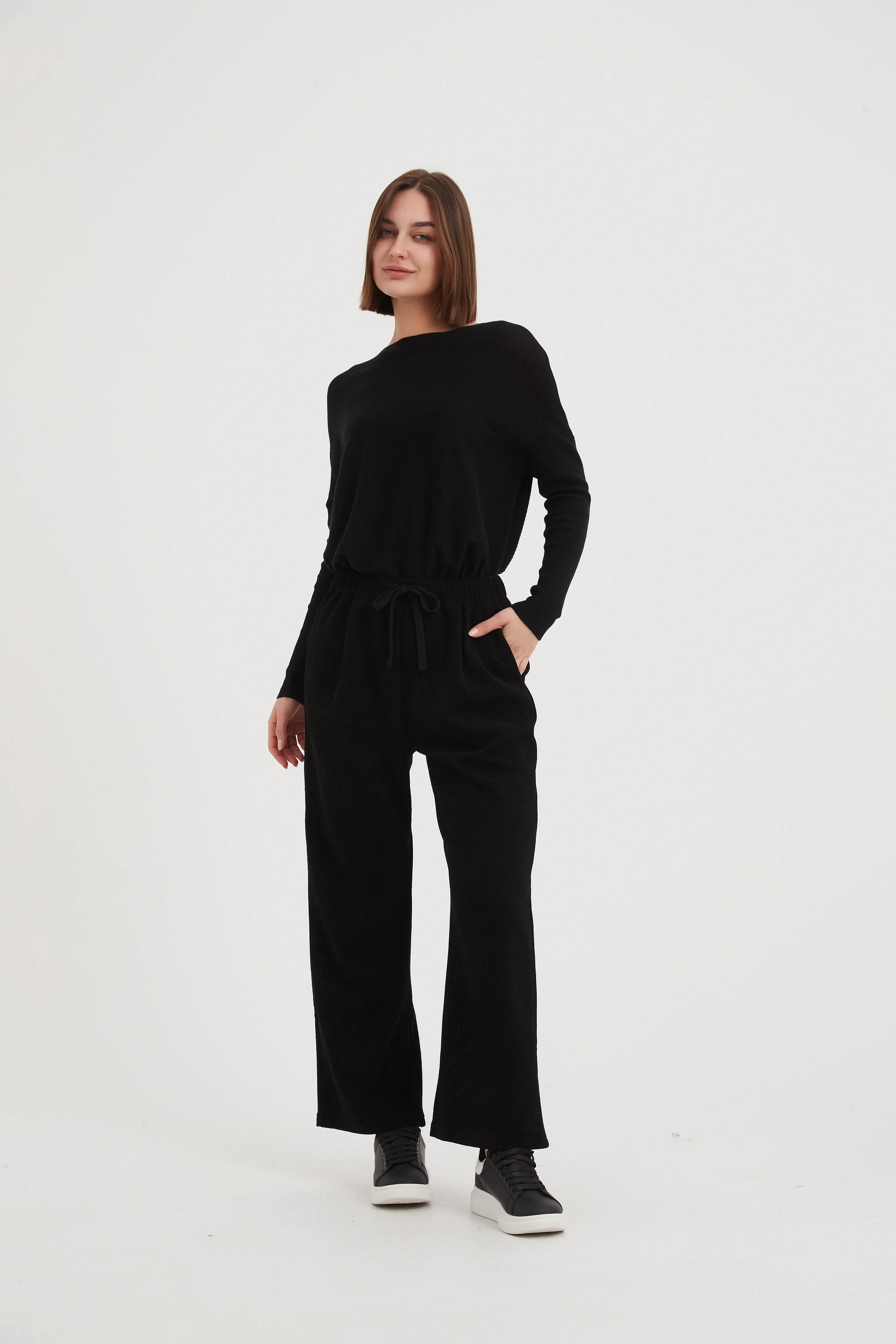 Tirelli Black Straight-Leg Stretch Corduroy Pants for Women