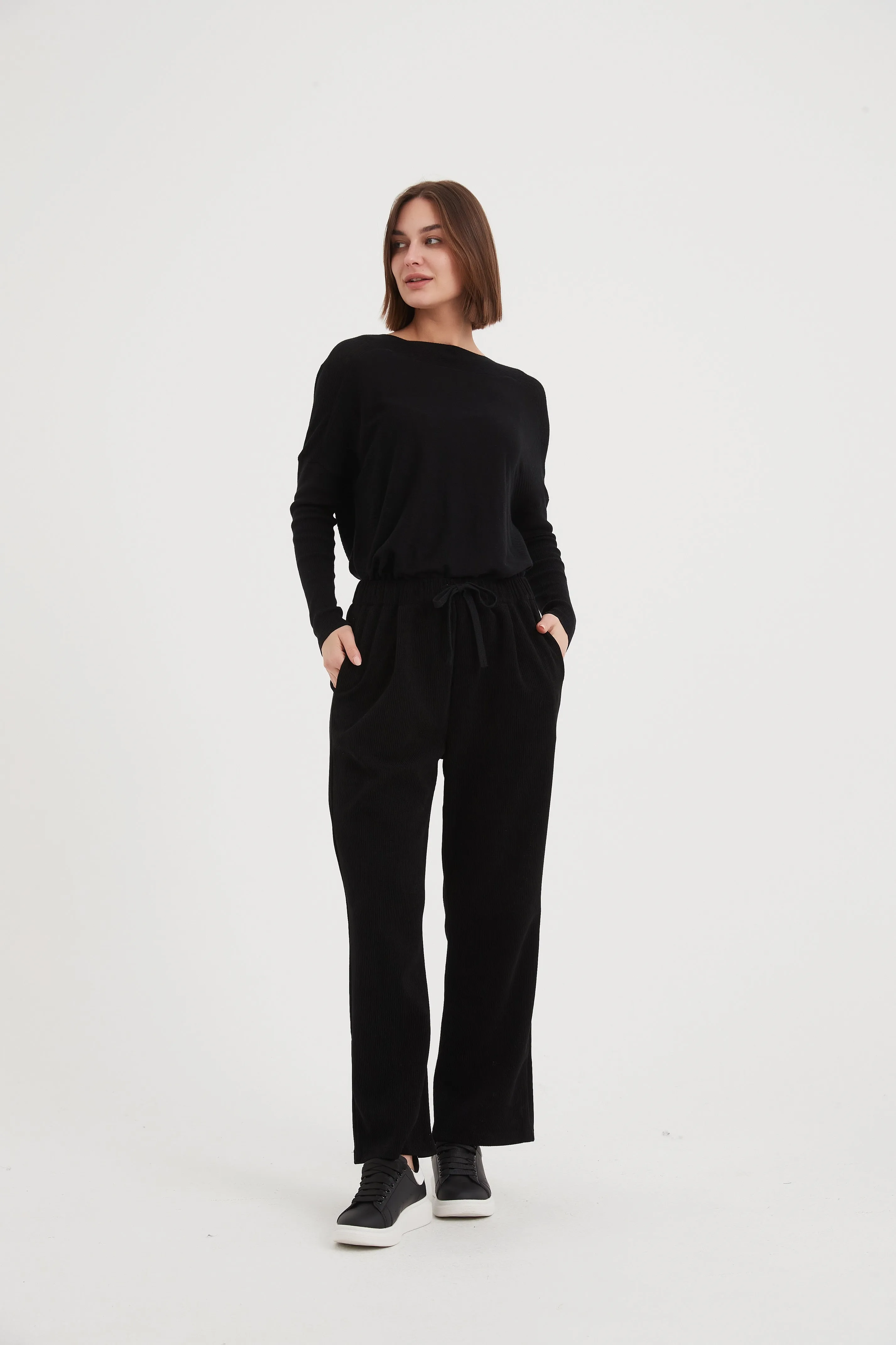 Tirelli Black Straight-Leg Stretch Corduroy Pants for Women