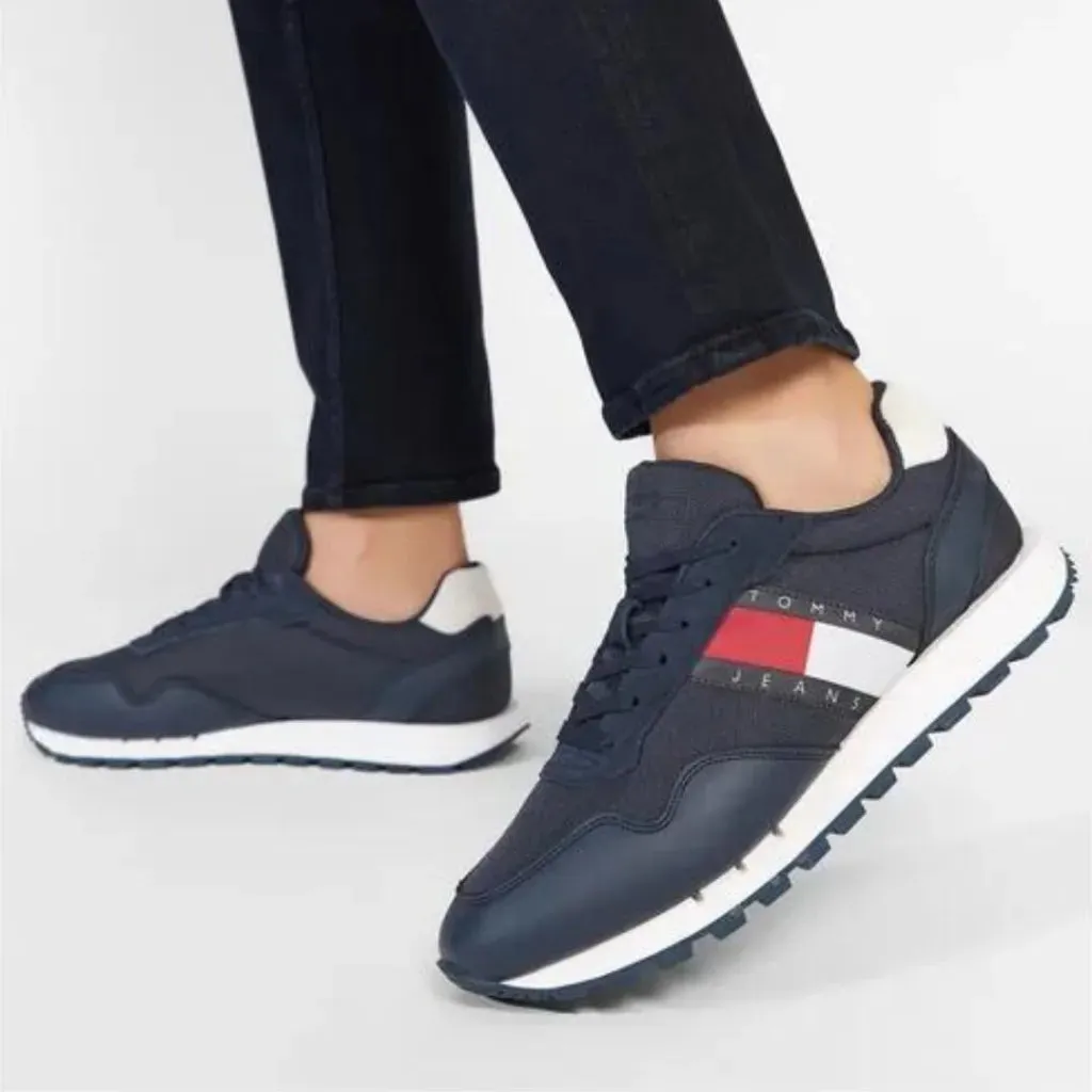 Tommy Hilfiger Jeans Retro Runner ESS Men EM0EM01081-NVY